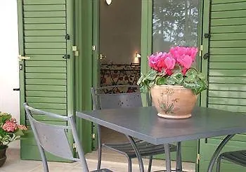 Borgo Primizia منتجع أليميني