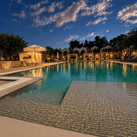 Курортный комплекс Borgo Primizia 4*