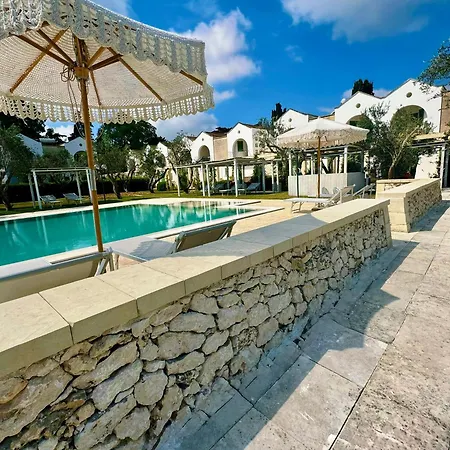 Borgo Primizia Курортный комплекс 4*