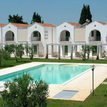 Курортный комплекс Borgo Primizia