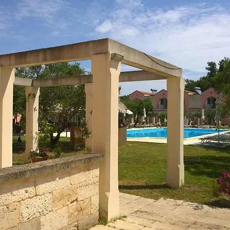 Family Village Otranto Station touristique 4*