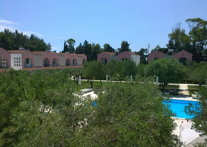 리조트 Borgo Primizia 알리미니