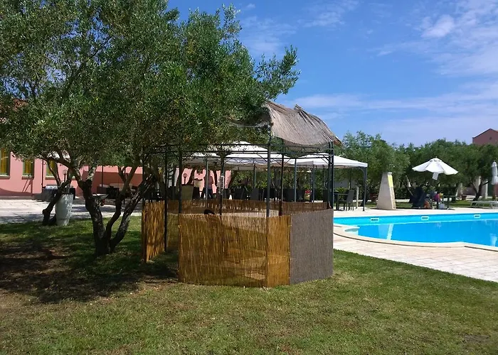 Borgo Primizia 4* Alimini